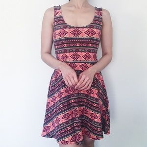 ⭐️ Printed Mini Skater Dress - Small